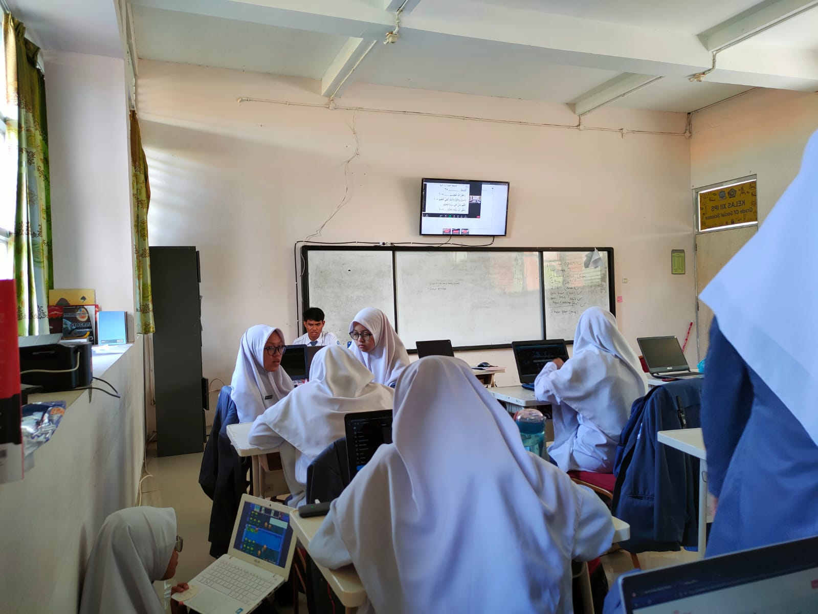 Suasana Belajar Kolaboratif