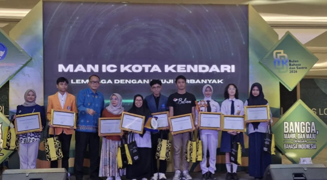 MAN IC Kota Kendari Raih Penghargaan sebagai Lembaga dengan Peserta Terbanyak Pelaksanaan UKBI Adaptif 2026