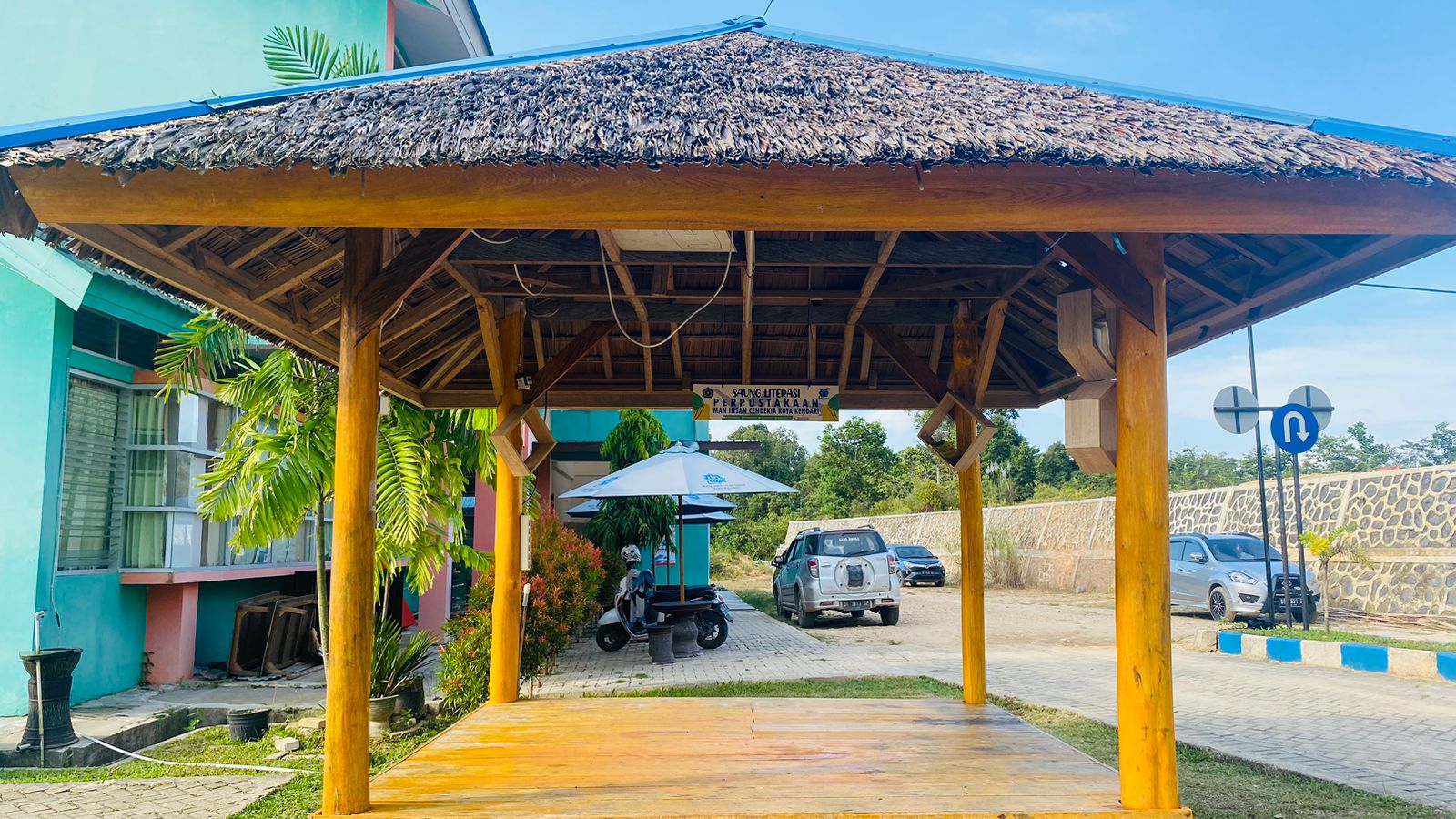 Taman & Gazebo