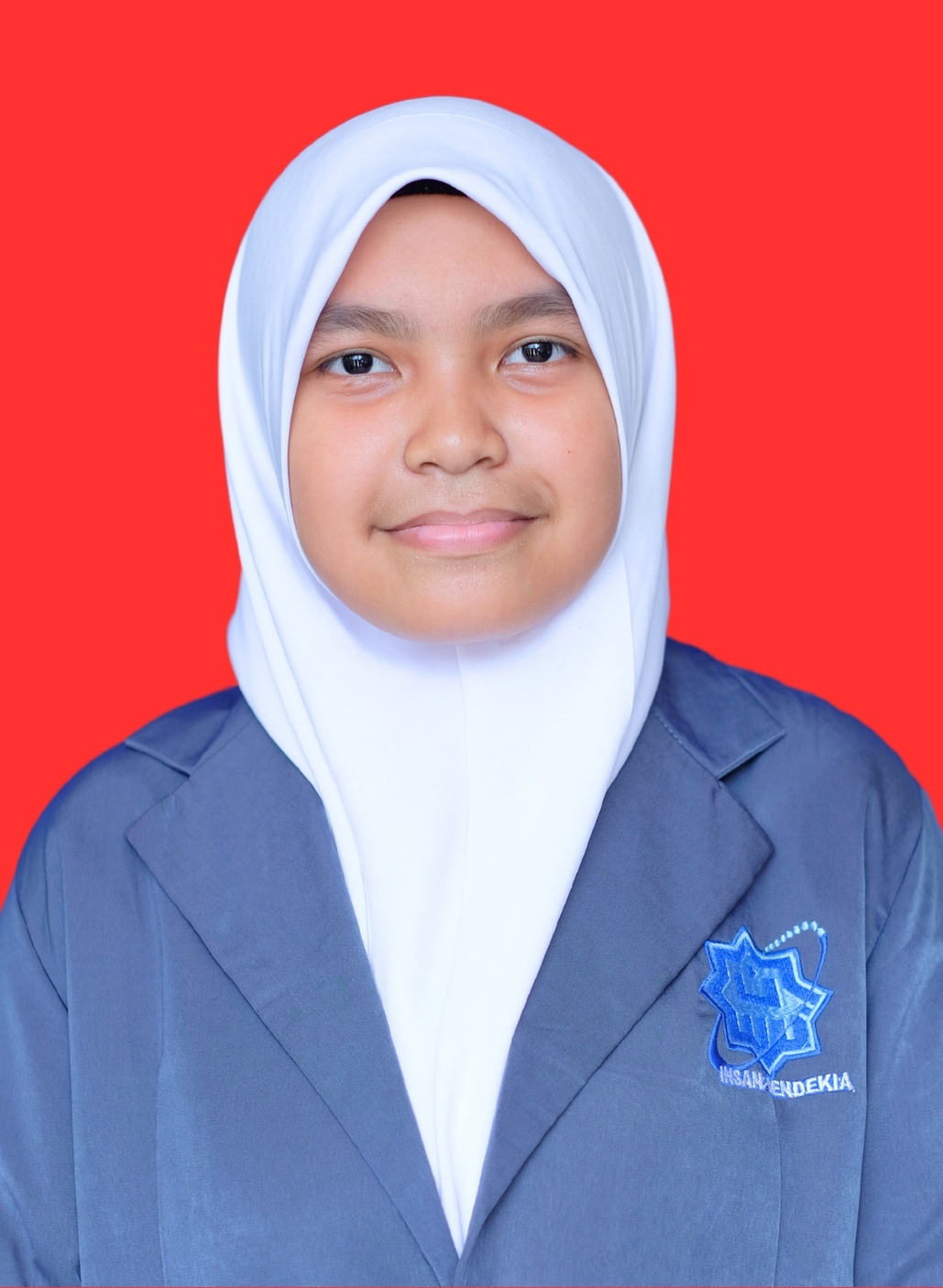 AISYAH HANIFA ACHMAS